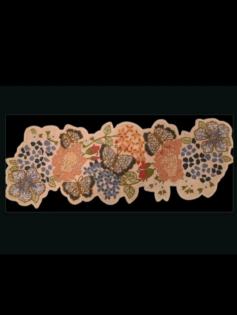 NEW Beautiful Glass Beaded Spring Summer Butterfly & Flowers Table Runner